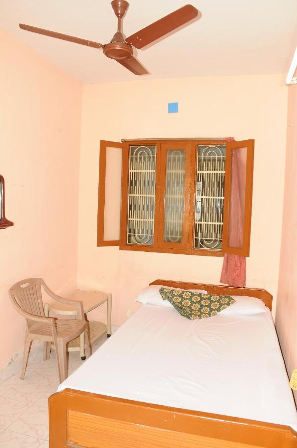 Arunachala Ramana Home Tiruvannāmalai Zewnętrze zdjęcie